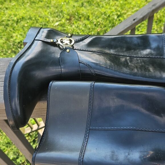 Michael Kors Black Rain Boots Size 8 Logo Equestrian Style - Picture 4 of 8